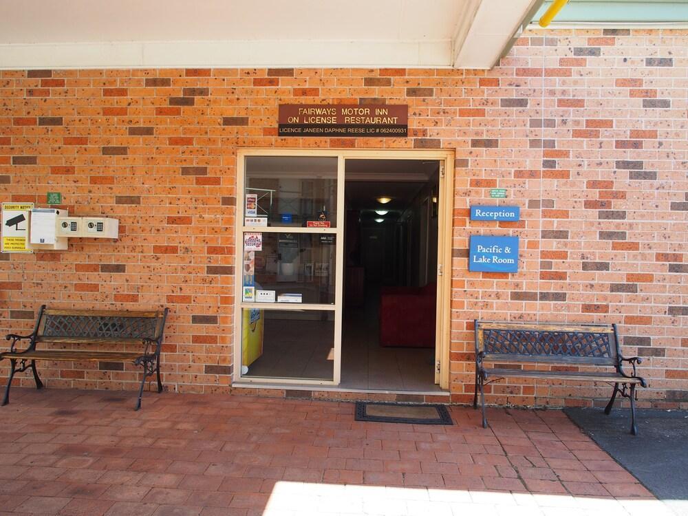 Golf Place Inn Wollongong Primbee Exterior foto