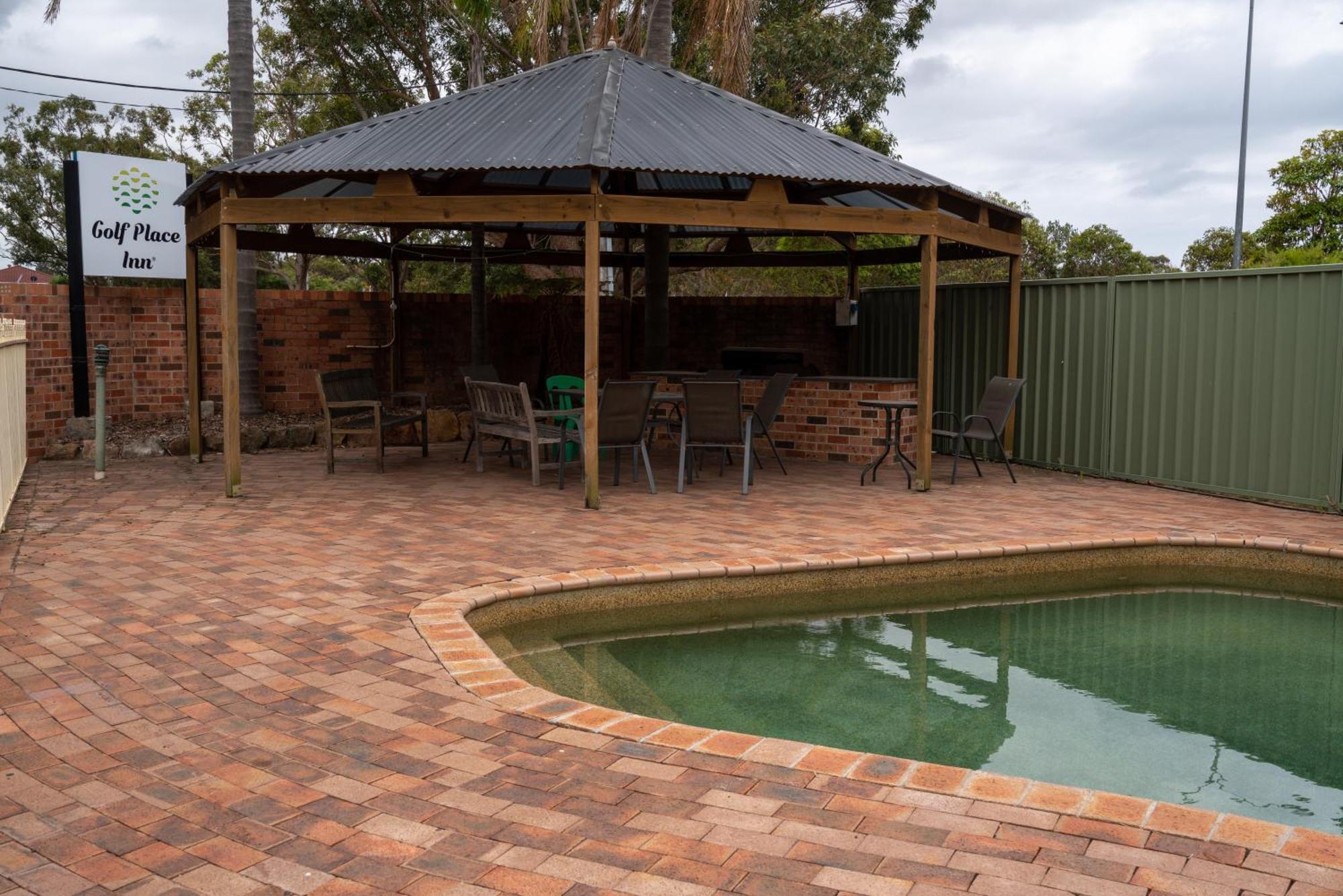 Golf Place Inn Wollongong Primbee Exterior foto