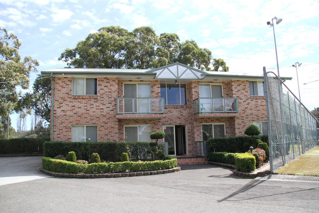 Golf Place Inn Wollongong Primbee Exterior foto